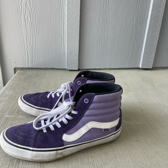 Vans Purple and White High-Top Sneakers with Signature Style - Picture 3 of 6
